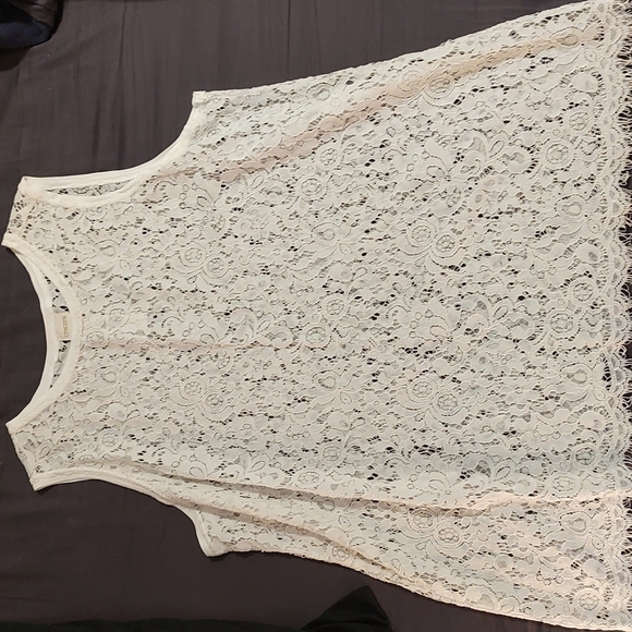 Chico's size 3 White lace top - Picture 1 of 1